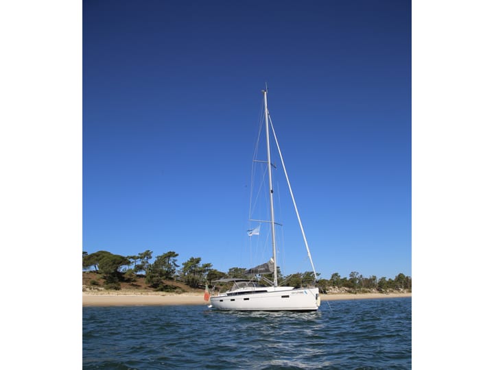 Bavaria,  41 Cruiser (2020) - #14077