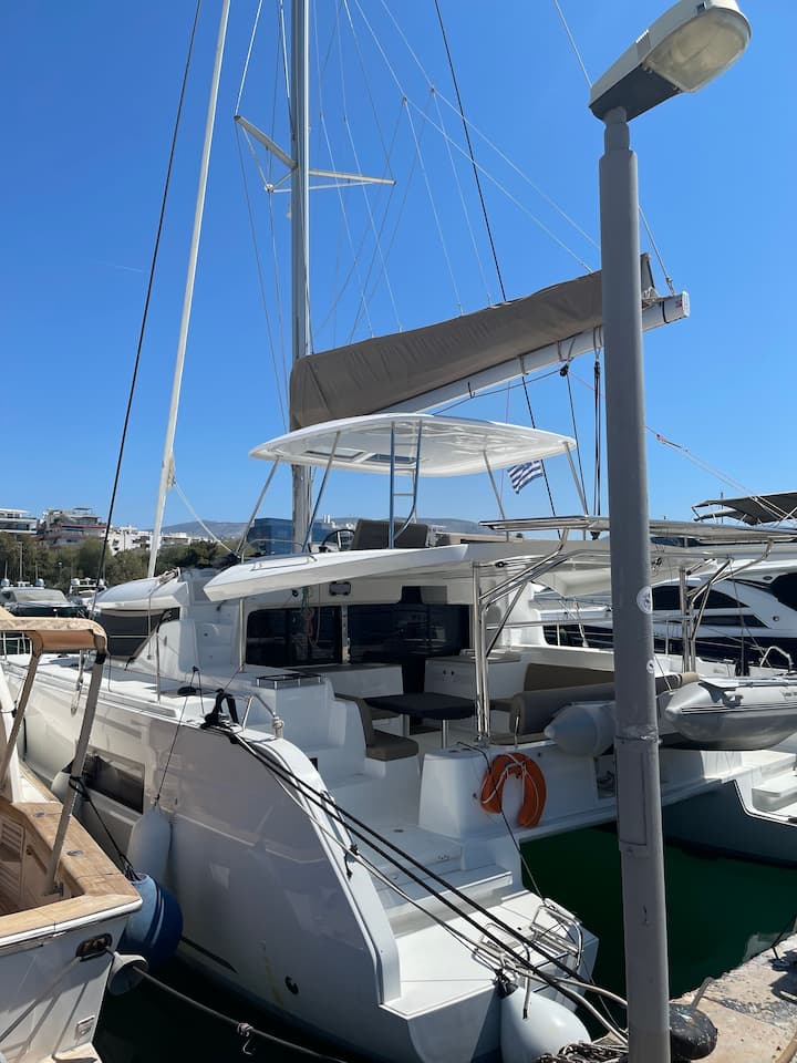 Athen 13.99 m Für Charter Katamaran — #14080 - 1