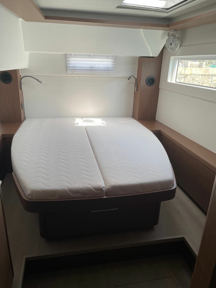 Athen 13.99 m Für Charter Katamaran — #14080 - 17