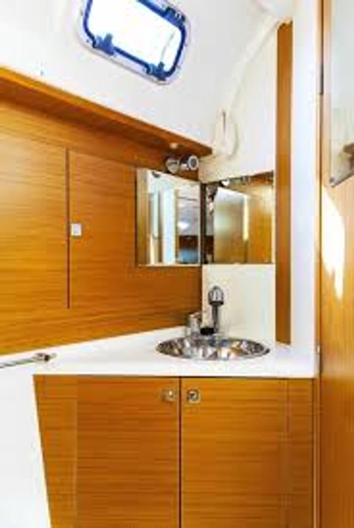 Sailboat Jeanneau Sun Odyssey 49i (2009) for Charter - Sivota | #14112 - 7