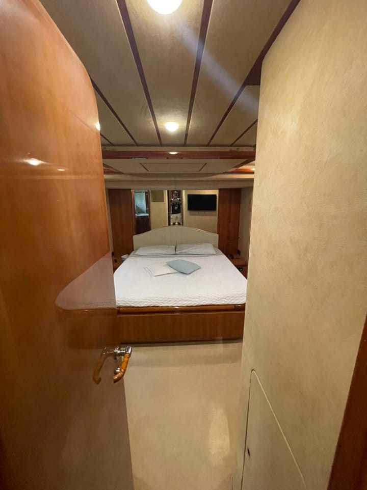 Motor Yacht Ferretti Yachts 72 (2003) for Charter - Glyfada - Athens | #14138 - 9