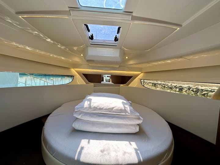 Drage 10.5 m For Charter Bateau à moteur - #14158 - 3