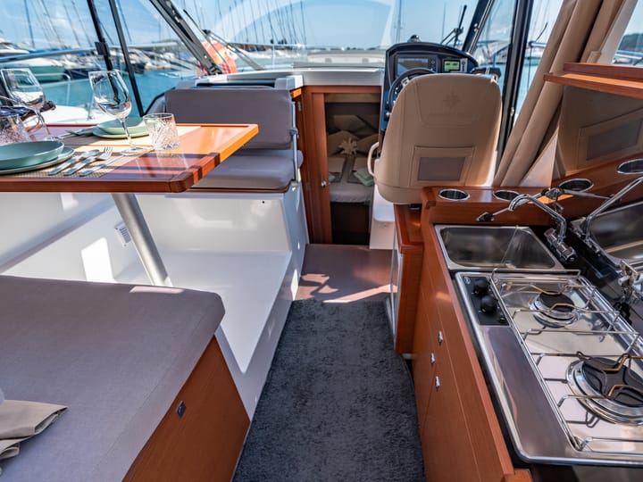 Jeanneau Merry Fisher 895 Kiralık Sürat Teknesi (2017) - Pula | #14163 - 3