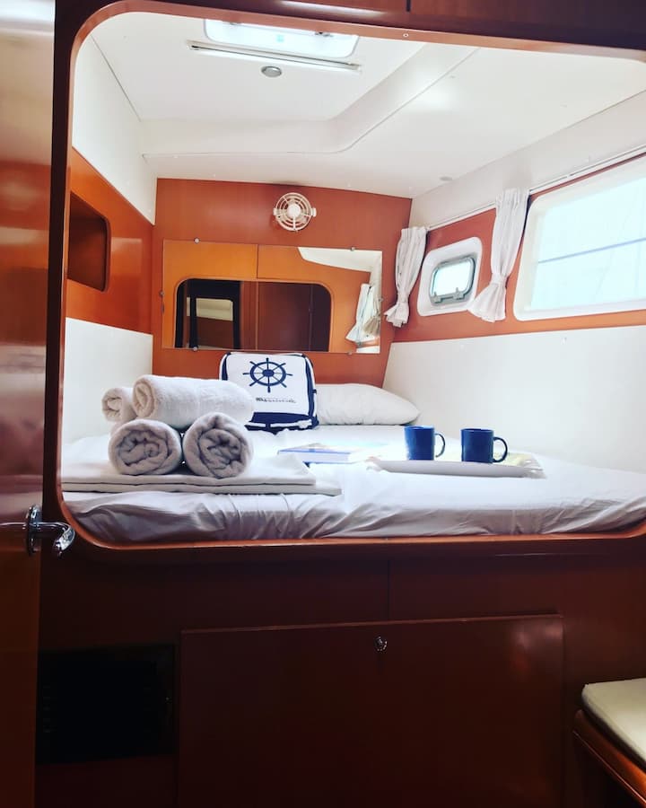 Athen 12.6 m Für Charter Katamaran — #14176 - 15