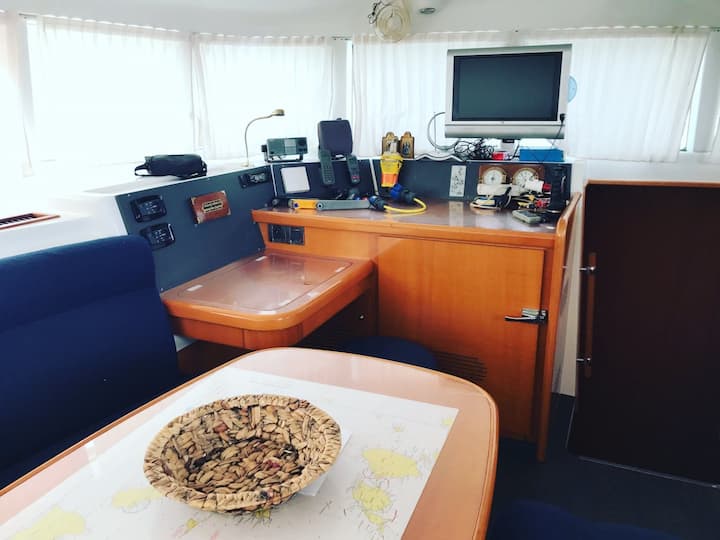 Athen 12.6 m Für Charter Katamaran — #14176 - 14