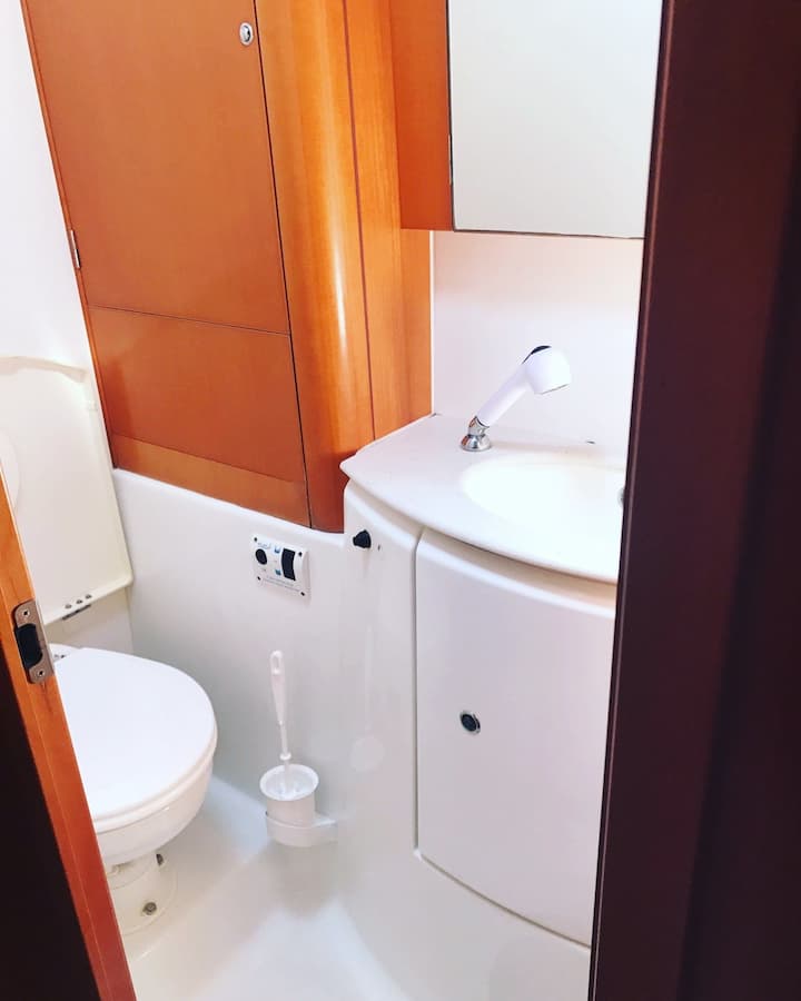 Athen 12.6 m Für Charter Katamaran — #14176 - 17