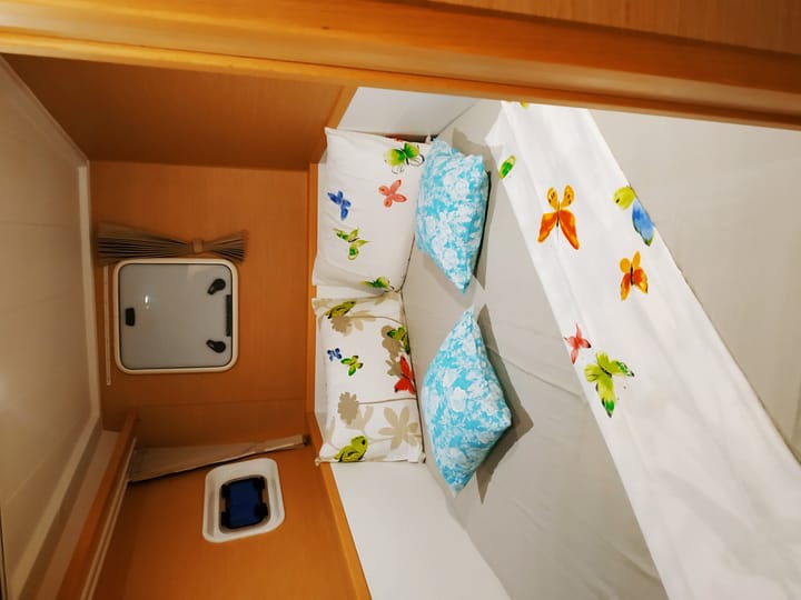 Catamaran Lagoon 400 S2 (2017) for Charter - Puntone | #14190 - 9