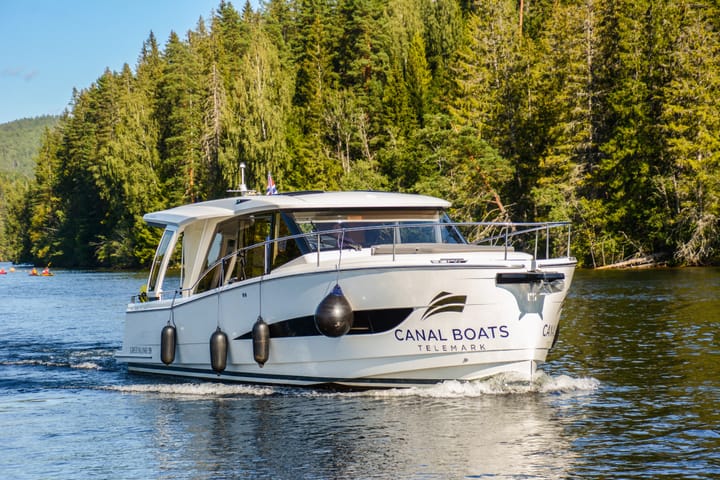 Motorboot Greenline 39 (2021) für Charter - Posgrunn | #14204 - 11