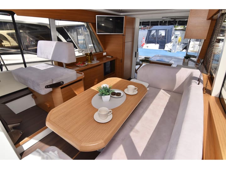 Motorboot Greenline 39 (2021) für Charter - Posgrunn | #14204 - 20