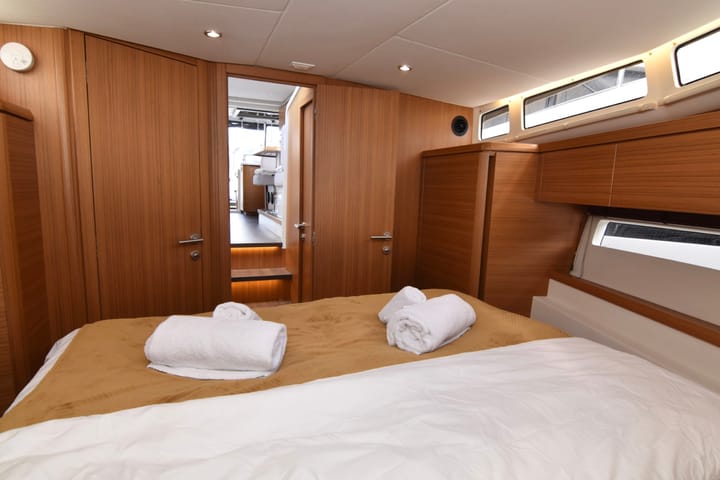 Motorboot Greenline 39 (2021) für Charter - Posgrunn | #14204 - 3