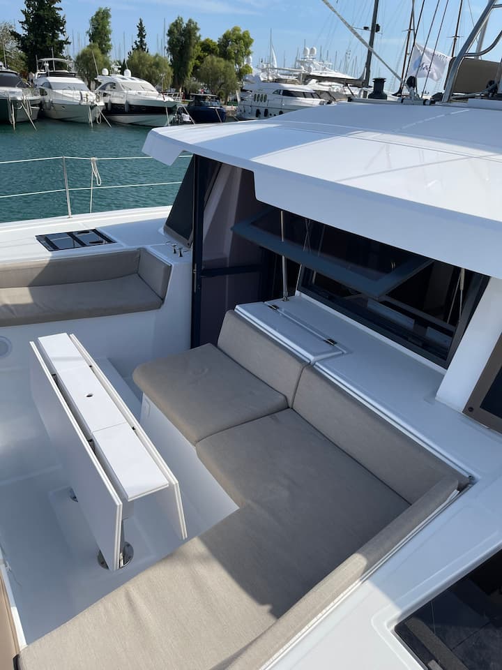 Athen 14.28 m Für Charter Katamaran — #14214 - 18