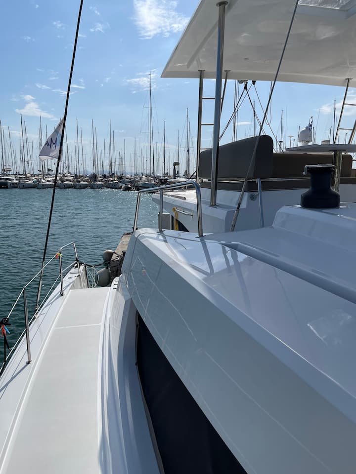 Athen 14.28 m Für Charter Katamaran — #14214 - 9