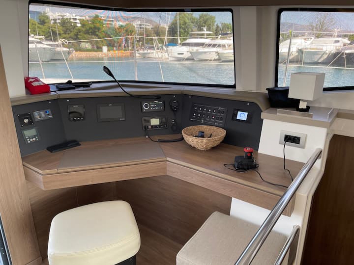 Athen 14.28 m Für Charter Katamaran — #14214 - 27