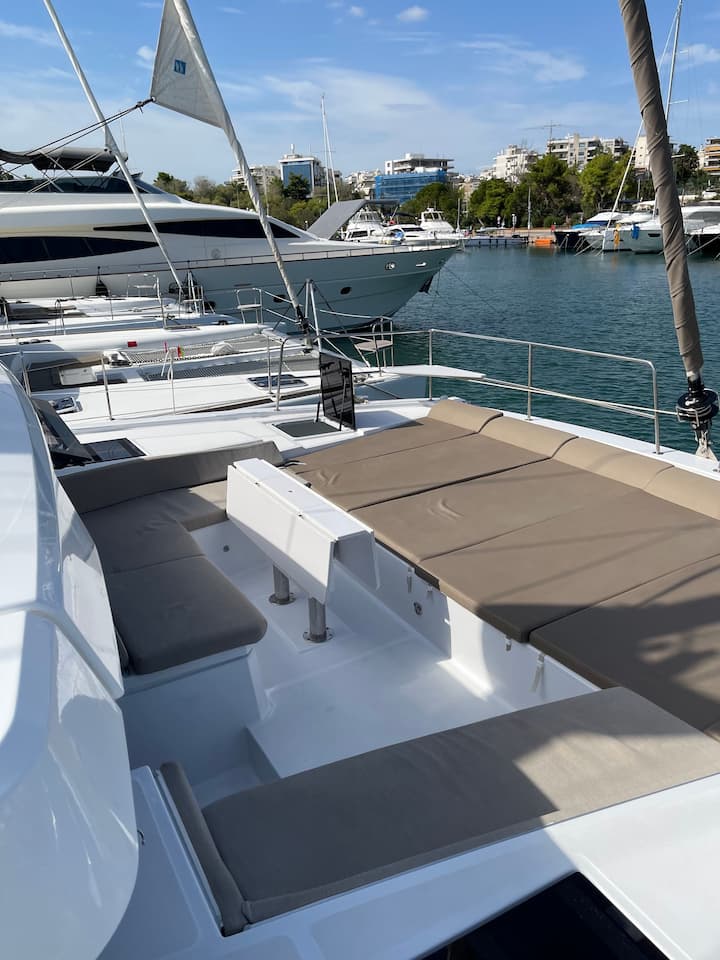 Athen 14.28 m Für Charter Katamaran — #14214 - 12