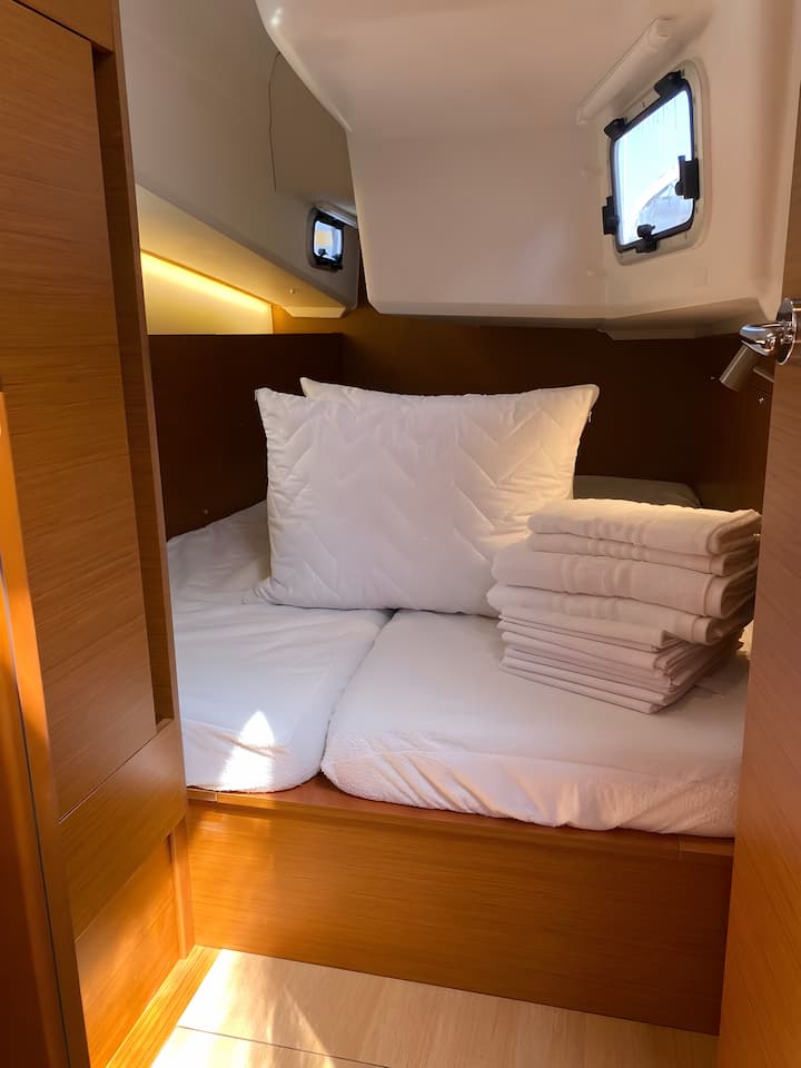 Jeanneau Sun Odyssey 410 Kiralık Yelkenli (2023) - Lefkada | #14336 - 12