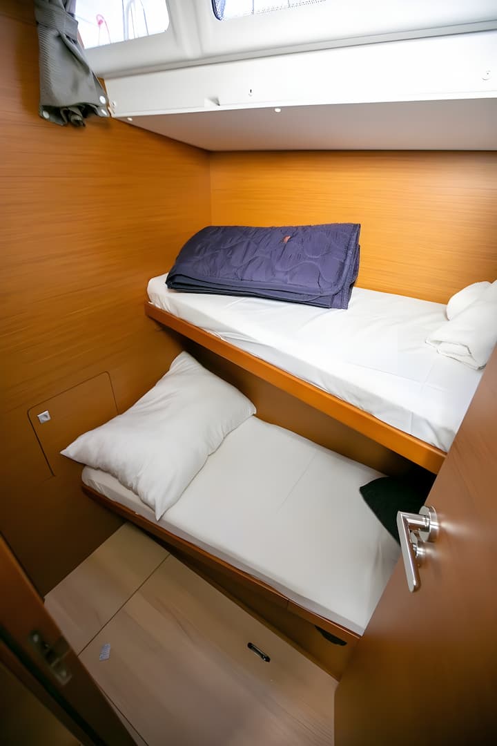  Barca a vela Jeanneau Sun Odyssey 519 (2020) per Noleggio, overcloccabile Rhodes | #14344 - 32