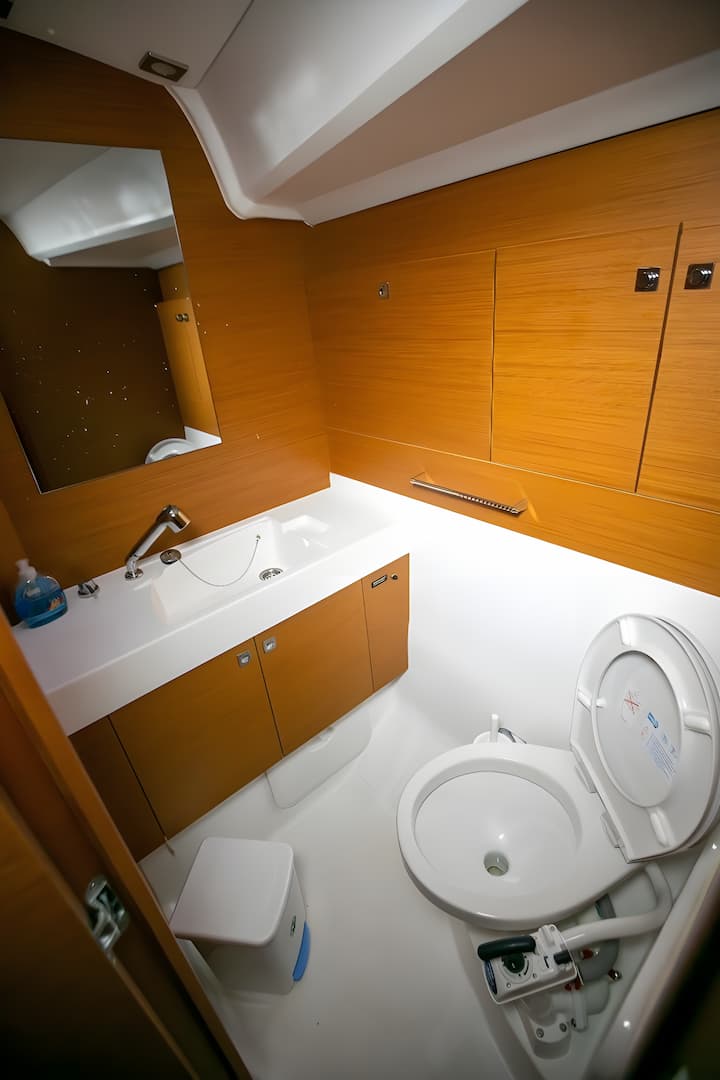  Barca a vela Jeanneau Sun Odyssey 519 (2020) per Noleggio, overcloccabile Rhodes | #14344 - 35