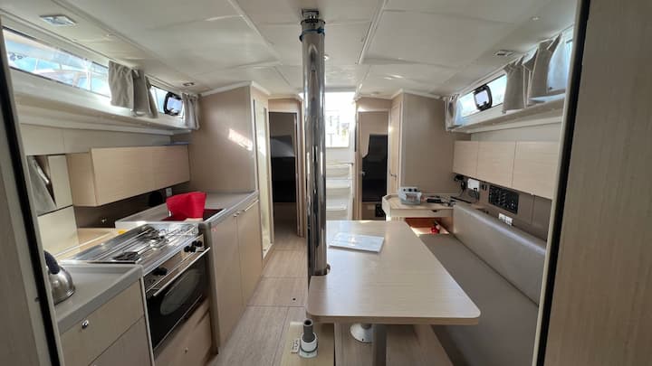 Segelboot Beneteau Oceanis 38.1 (2021) für Charter - Arzon | #14346 - 6