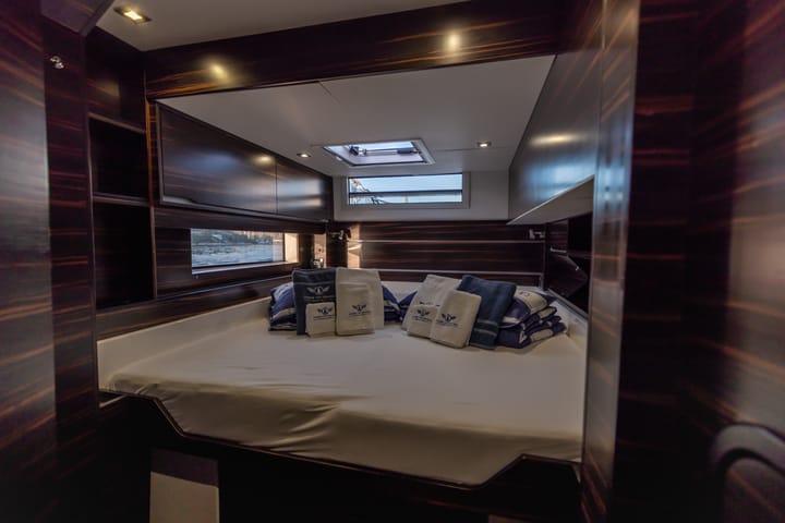 Catamaran Cervetti 44 Power (2024) for Charter - Primošten | #14418 - 9