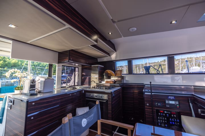 Catamaran Cervetti 44 Power (2024) for Charter - Primošten | #14418 - 3