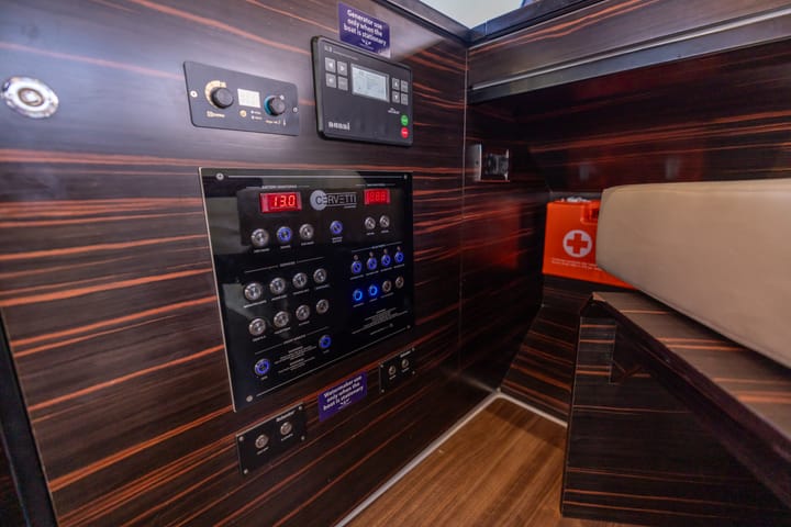 Catamaran Cervetti 44 Power (2024) for Charter - Primošten | #14418 - 10