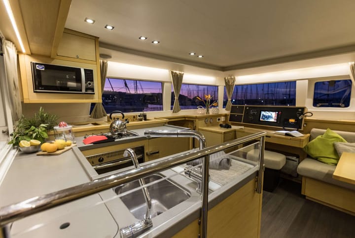  Catamaran Lagoon  450 (2015) voor Charter - Capo d'Orlando | #14426 - 13