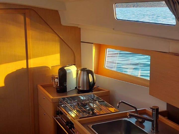 Sailboat Beneteau Oceanis 35 R (2016) for Charter - Split | #14449 - 8
