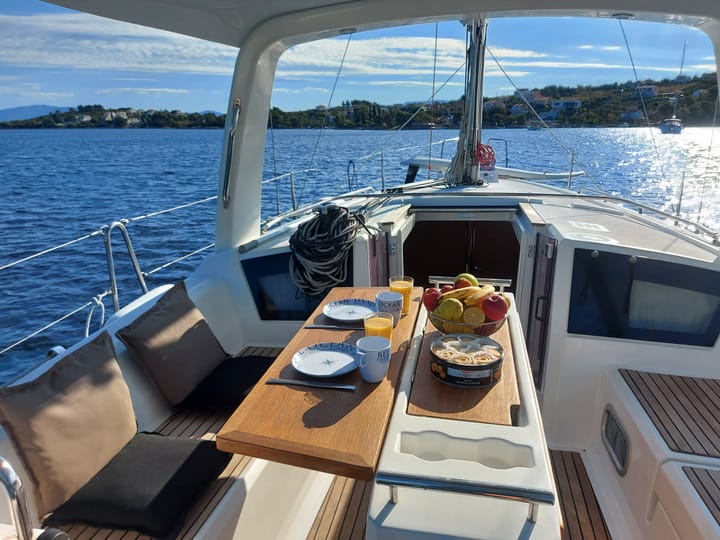 Sailboat Beneteau Oceanis 35 R (2016) for Charter - Split | #14449 - 15