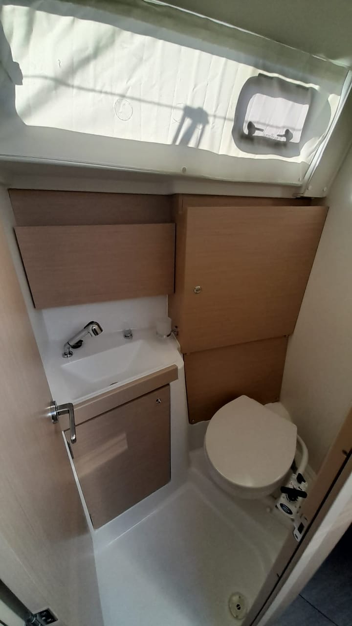 Beneteau Oceanis 38.1 Kiralık Yelkenli (2023) - Cambrils | #14457 - 4