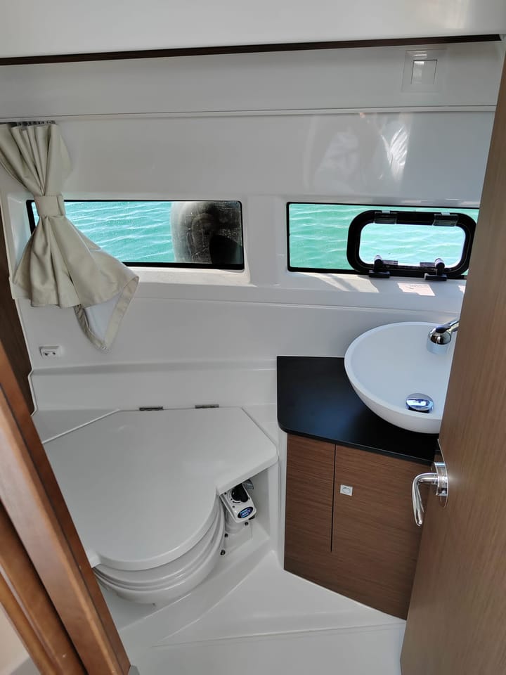  Motoscafo Jeanneau Merry Fisher 895 (2023) per Noleggio, overcloccabile Pola | #14461 - 29