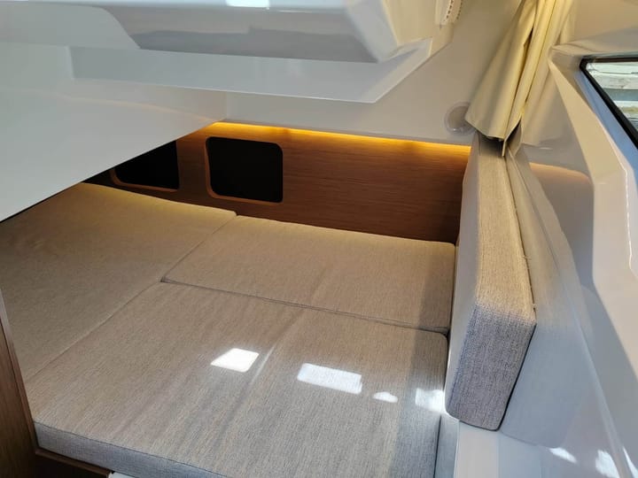  Motoscafo Jeanneau Merry Fisher 895 (2023) per Noleggio, overcloccabile Pola | #14461 - 12