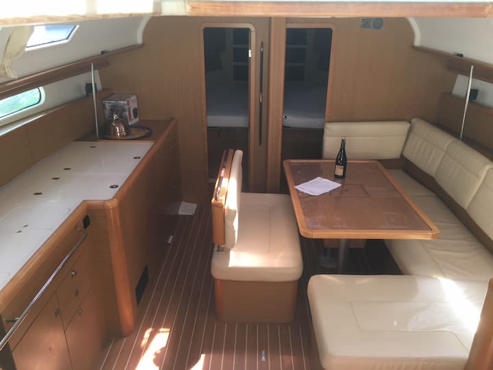 Jeanneau Sun Odyssey 44i Kiralık Yelkenli (2010) - Arzon | #14486 - 4