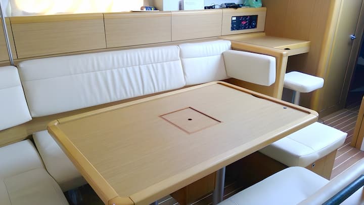 Jeanneau Sun Odyssey 44i Kiralık Yelkenli (2010) - Arzon | #14486 - 6