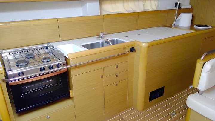 Jeanneau Sun Odyssey 44i Kiralık Yelkenli (2010) - Arzon | #14486 - 7