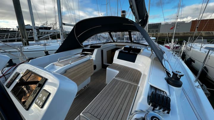Sailboat Hanse  458 (2023) for Charter - Arzon | #14541 - 22