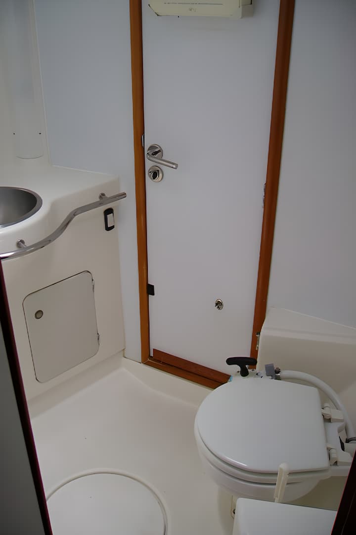 Sailboat Jeanneau Sun Odyssey 47 (2023) for Charter - Athens | #14592 - 11