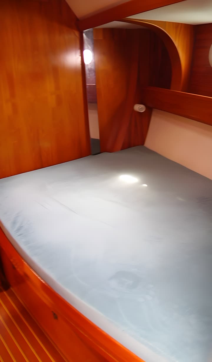 Sailboat Jeanneau Sun Odyssey 47 (2023) for Charter - Athens | #14592 - 9