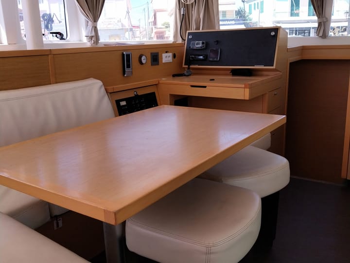 Catamaran Lagoon 400 S2 (2014) for Charter - Preveza | #14618 - 4