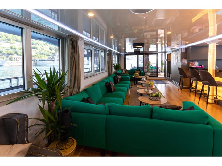 Maßgeschneidert  Motoryacht (2019) für Charter - Split | # 14643 - 2