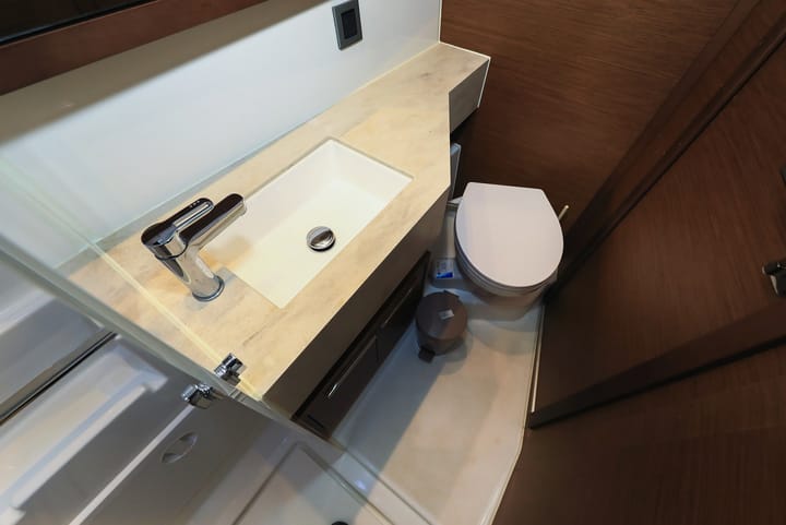  Catamarán Lagoon  46  (2021) para Charter - Sukošan | #14681 - 45