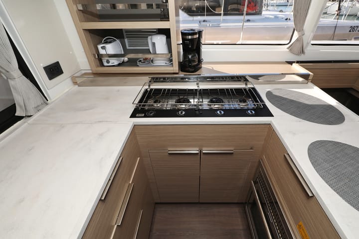  Catamarán Lagoon  46  (2023) para Charter - Sukošan | #14706 - 130