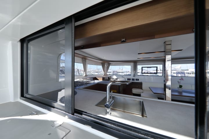  Catamaran Lagoon  46  (2022) voor Charter - Sukosan | #14711 - 92