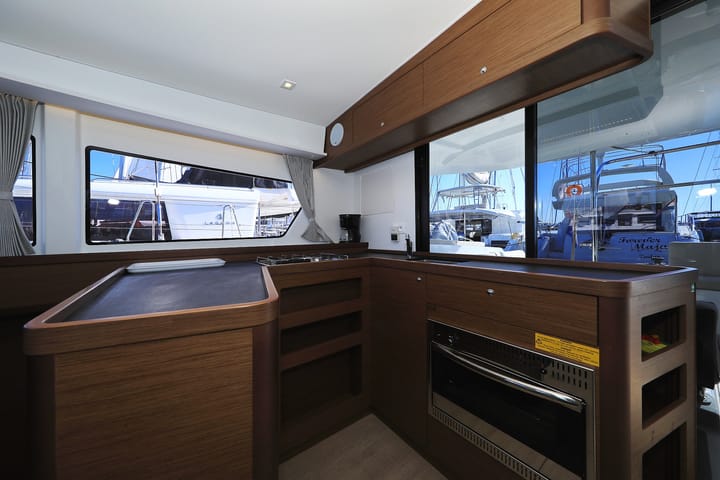  Catamarano Lagoon  42 (2021) per Noleggio, overcloccabile Sukošan | #14720 - 11