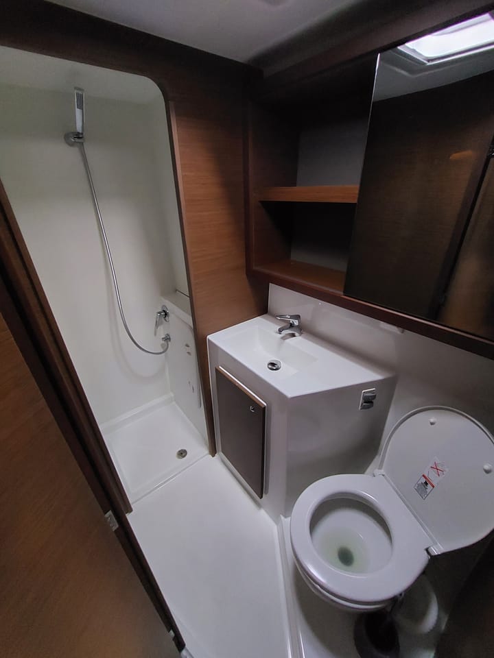 Catamaran Lagoon  42 (2022) for Charter - Sukošan | #14733 - 39