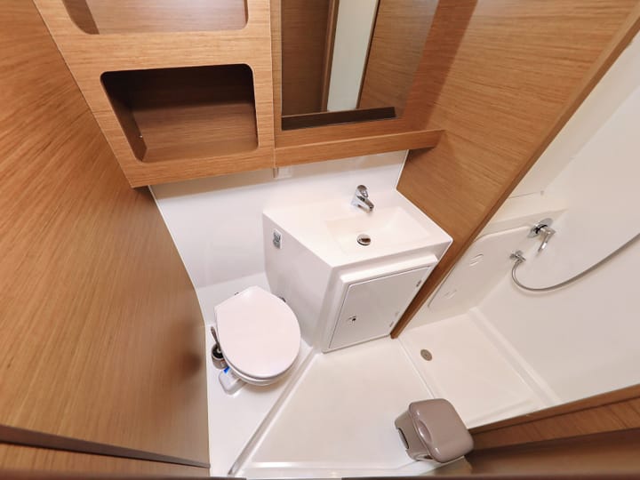  Catamarán Lagoon  42 (2020) para Charter - Sukošan | #14739 - 81