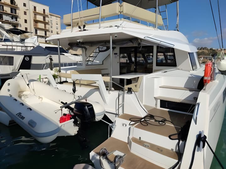 Capo d'Orlando 13.9 m Voor Charter Catamaran - #14985 - 9