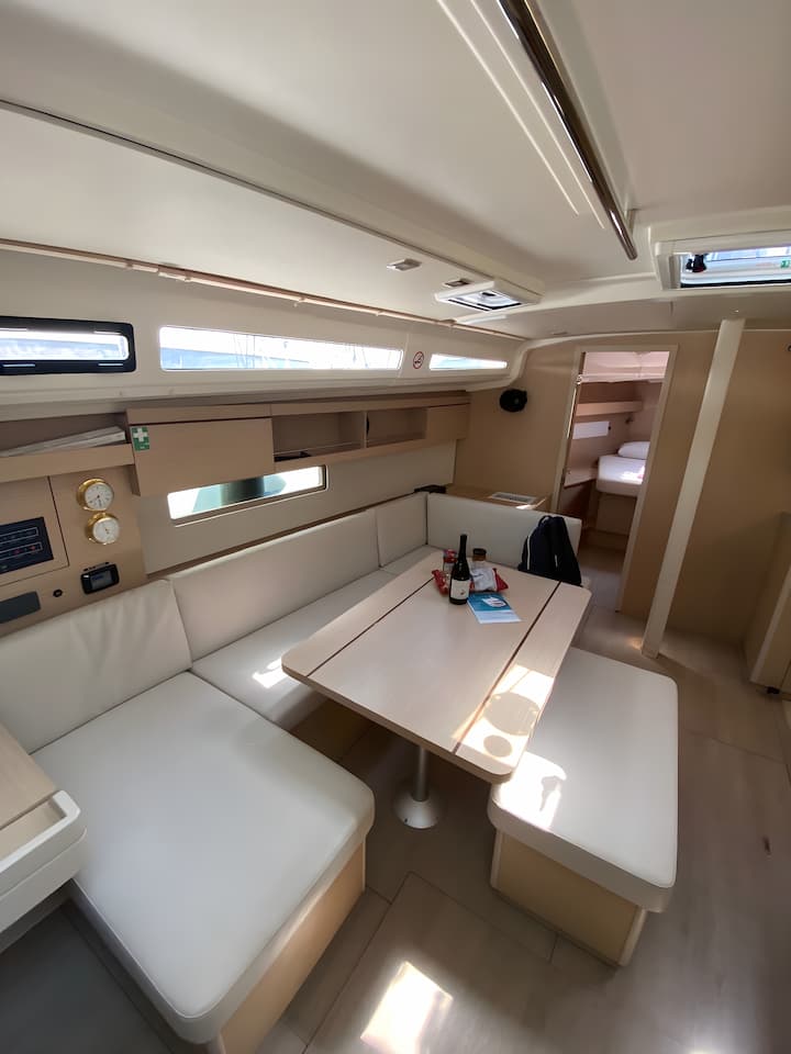 Beneteau Oceanis 40.1 Kiralık Yelkenli (2021) - Lavrion | #15002 - 25