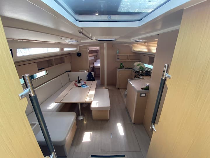 Beneteau Oceanis 40.1 Kiralık Yelkenli (2021) - Lavrion | #15002 - 21