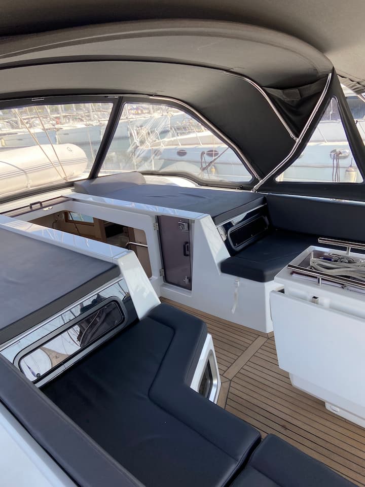 Beneteau Oceanis 51.1 Kiralık Yelkenli (2022) - Atina | #15032 - 12