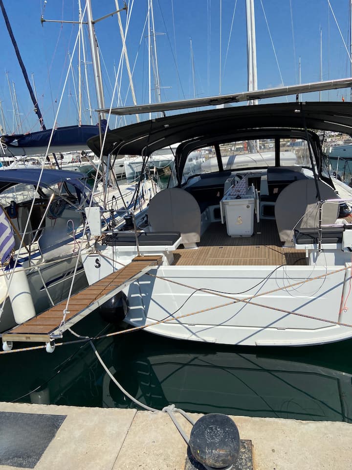 Beneteau Oceanis 51.1 Kiralık Yelkenli (2022) - Atina | #15032 - 3